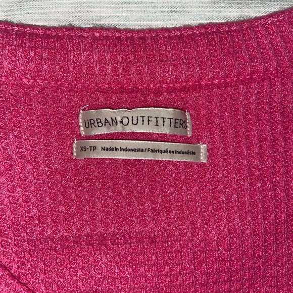 Urban Outfitters Pink Crossed Crop Top - xs small - Picture 4 of 4